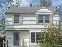 Pre-foreclosure in  GLENDALE AVE Cleveland, OH 44128