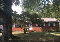 Pre-foreclosure Listing in MILDRED AVE SOMERDALE, NJ 08083