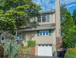 Pre-foreclosure Listing in WARD AVE BUTLER, NJ 07405