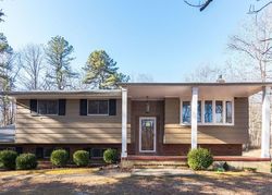 Pre-foreclosure in  OLD TAVERN RD Howell, NJ 07731