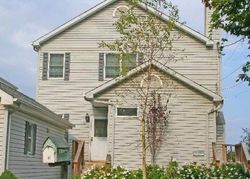 Pre-foreclosure in  KNOLLWOOD RD Huntington, NY 11743