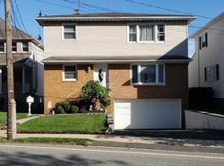 Pre-foreclosure Listing in RIVERSIDE AVE LYNDHURST, NJ 07071