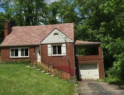 Pre-foreclosure Listing in PARIS RD PITTSBURGH, PA 15235