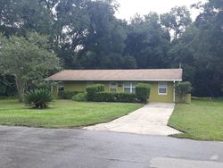Pre-foreclosure Listing in HOLLY CT MOUNT DORA, FL 32757