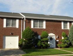 Pre-foreclosure Listing in MONROE ST LODI, NJ 07644