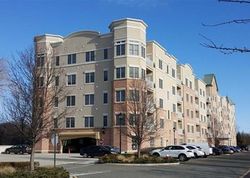 Pre-foreclosure in  WINDSOR PARK CT Englewood, NJ 07631