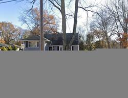 Pre-foreclosure in  PLEASANTVIEW DR Wayne, NJ 07470