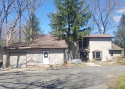 Pre-foreclosure Listing in FORT PLAINS RD HOWELL, NJ 07731