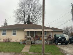 Pre-foreclosure in  MILROY ST Frankfort, IN 46041