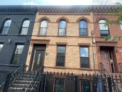 Pre-foreclosure in  BERGEN ST Brooklyn, NY 11233