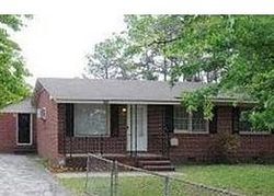 Pre-foreclosure in  WINTHROP DR Fayetteville, NC 28311