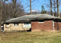 Pre-foreclosure Listing in MILL TRACE RD YOUNGSTOWN, OH 44511