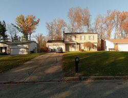 Pre-foreclosure in  LONGHILL DR SE Warren, OH 44484