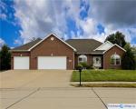 Pre-foreclosure in  AUTUMN OAKS DR Maryville, IL 62062