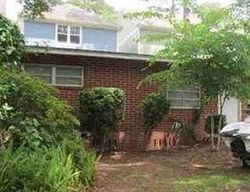 Pre-foreclosure in  GABLES CT Tallahassee, FL 32304