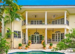 Pre-foreclosure Listing in HARBOR CT KEY BISCAYNE, FL 33149