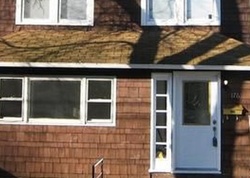 Pre-foreclosure Listing in PARK AVE DUMONT, NJ 07628