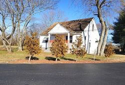 Pre-foreclosure in  DELSEA DR Malaga, NJ 08328