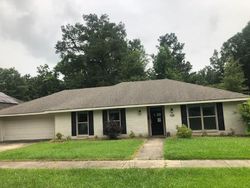 Pre-foreclosure in  DENNIS DR Hammond, LA 70401