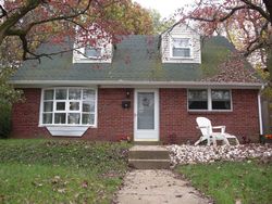 Pre-foreclosure in  CADILLAC LN Philadelphia, PA 19128