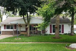  Lincolnwood Dr, Urbana IL