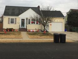  Ferndale Ct, Copiague NY