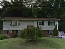 Pre-foreclosure Listing in GREAT OAKS DR NEW CITY, NY 10956