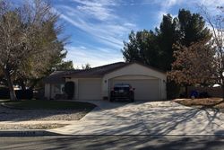  Ochoa Rd, Apple Valley CA