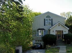 Pre-foreclosure in  LANCASTER AVE Montrose, NY 10548