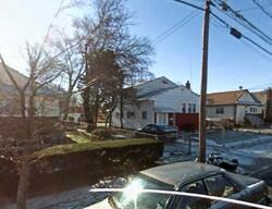 Pre-foreclosure in  COLONIAL AVE Freeport, NY 11520