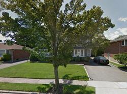 Pre-foreclosure in  KETCHAMS RD Syosset, NY 11791