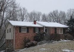  Mackson Dr, Temple Hills MD