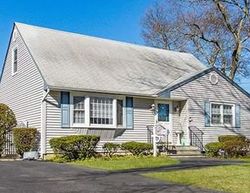  Van St, Brentwood NY