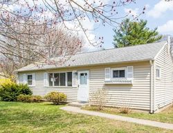 Pre-foreclosure Listing in BELMORE AVE ISLIP TERRACE, NY 11752