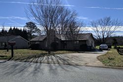 Pre-foreclosure in  SCALYBARK RD Statesville, NC 28625
