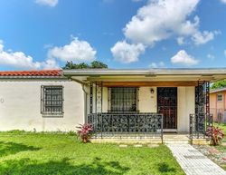 Pre-foreclosure in  SW 65TH AVE Miami, FL 33144