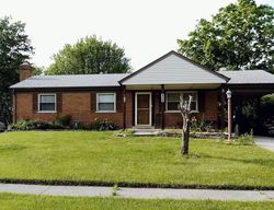 Pre-foreclosure in  CREEKVIEW DR Cincinnati, OH 45241