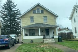 Pre-foreclosure in  MAY AVE Cuyahoga Falls, OH 44221