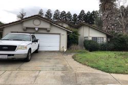 Pre-foreclosure in  SPINNAKER CT Vacaville, CA 95687