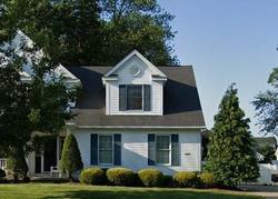 Pre-foreclosure in  OAKCREST DR Barberton, OH 44203