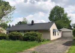Pre-foreclosure Listing in MELROSE AVE YOUNGSTOWN, OH 44512
