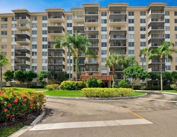 Pre-foreclosure in  INVERRARY DR  Fort Lauderdale, FL 33319