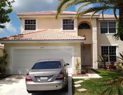 Pre-foreclosure in  SW 179TH TER Hollywood, FL 33029