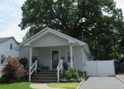 Pre-foreclosure in  VONDRAN ST Huntington Station, NY 11746