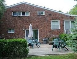 Pre-foreclosure in  IVY HILL RD Oakdale, NY 11769