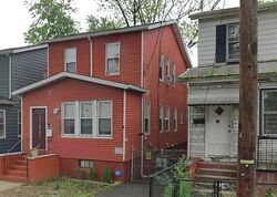 Pre-foreclosure in  RUTGERS ST Irvington, NJ 07111