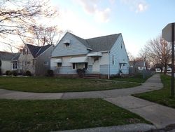 Pre-foreclosure in  PURITAN RD Euclid, OH 44123