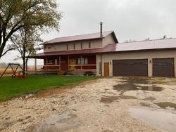 Pre-foreclosure in  E 1225 NORTH RD Fairbury, IL 61739