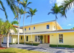 Pre-foreclosure in  SAN MATEO AVE Miami, FL 33156