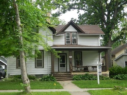 Pre-foreclosure Listing in E ELDORADO ST APPLETON, WI 54911